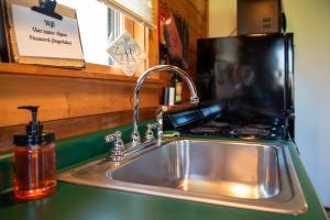 Foto dalla galleria di Mill Creek Cabins a Lodi