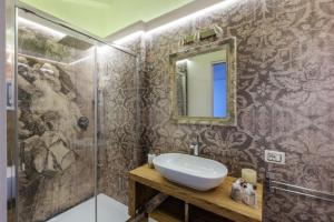 Koupelna v ubytování Casa domotica di lusso in centro citta + 48 fotografií