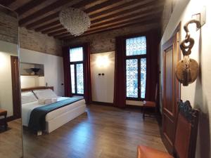 Posteľ alebo postele v izbe v ubytovaní Gradenigo Apartments 767