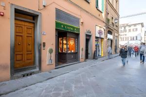 Hostia v ubytovaní Elegant and Bright Flat near the Duomo