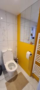 Ένα μπάνιο στο Private Guest Suite in Bletchley, Milton Keynes