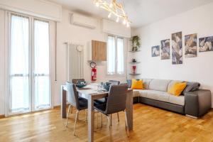 Χώρος καθιστικού στο DiffeRent Home - Parcheggio privato