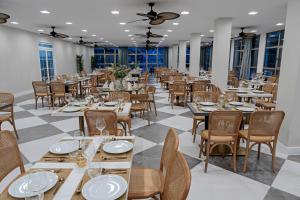 Restauracja lub miejsce do jedzenia w obiekcie Hotel Faranda Rias Altas, Ascend Hotel Collection