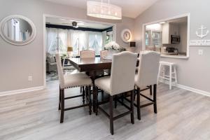 Kuvagallerian kuva majoituspaikasta 3 Rum Row - Seaside Serenity!! Palmetto Dunes Perfection Heated Pool, Golf and Beach Access, joka sijaitsee kohteessa Hilton Head Island