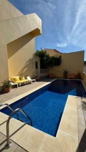 Hồ bơi trong/gần vila pinheiro