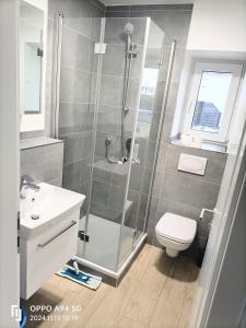 Koupelna v ubytování FMI28 Deluxe Studio-Apartments