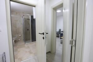 Ένα μπάνιο στο Ivan's guesthouse