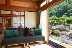 Aed väljaspool majutusasutust Nikko Takumi 日光随一の眺め 東照宮徒歩10分 8名72平米一軒家 美しい日本庭園 4ベッド 無料駐車場 Netflix