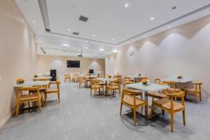 Restaurace v ubytování Yitel Shanghai Hongqiao Railway Station National Convention and Exhibition Center