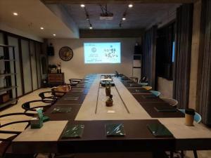 Konferenční prostory v ubytování Danxia Mountain Wuyoutongjinzhai