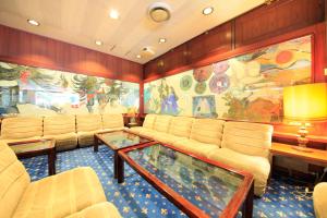 Posezení v ubytování Niigata Station Hotel
