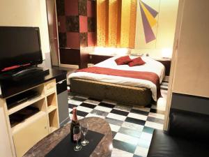 Ένα ή περισσότερα κρεβάτια σε δωμάτιο στο HOTEL K's GOMANGOKU adult only