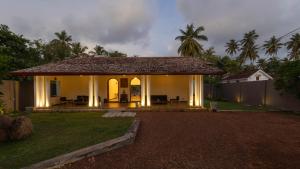 Taman di luar Mudliyar House