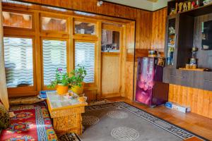 Kuchyň nebo kuchyňský kout v ubytování Sakti Eco Homestay