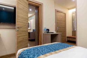 Letto o letti in una camera di Shuvatara Suites & Spa, Thamel