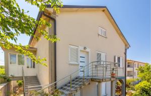 Budova, v ktorej sa apartmán nachádza