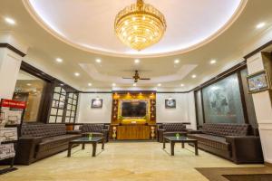 Posezení v ubytování Hotel Panickers Residency - Ajmal Khan Market Near Karol Bagh Metro