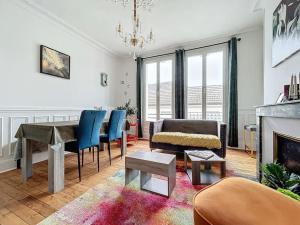 Χώρος καθιστικού στο Le clos des bulles