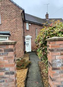 Gallery image of Lorton Villa with a Log Burner in Saint Helens