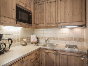 Kuchnia lub aneks kuchenny w obiekcie Apparthotel "Landhaus Veronika"