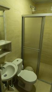 Ένα μπάνιο στο Hotel Plaza