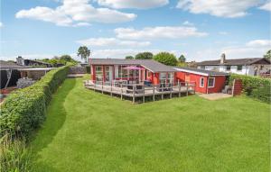 Jardí fora de Amazing Home In Haderslev With Wifi