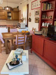 Kuchyň nebo kuchyňský kout v ubytování Villino il limone