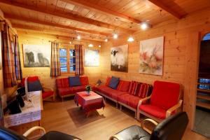 Χώρος καθιστικού στο Chalet Les Mélèzes