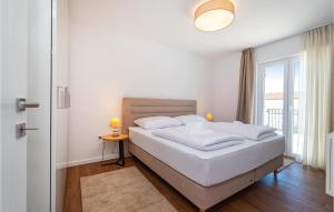Postel nebo postele na pokoji v ubytování Pet Friendly Home In Privlaka
