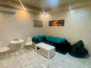Χώρος καθιστικού στο Luxury Apartment with jacuzzi on Republic Square