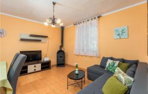 Posezení v ubytování Pet Friendly Home In Bonasini