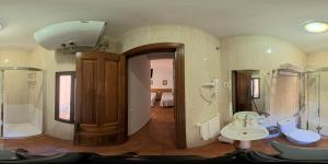 Kúpeľňa v ubytovaní Hostal Infantes