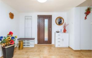 Fotografia z galérie ubytovania 4 Bedroom Cozy Home In Fazana vo Fažane