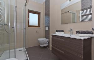 Koupelna v ubytování Pet Friendly Home In Sveti Kirin