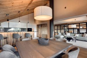 Χώρος καθιστικού στο Antarès NAOS 301 - luxury apartment ski inski out