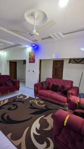 Χώρος καθιστικού στο Demure apartment, Taf Dalaba Estate
