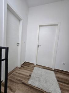 صورة لـ Apartman Divcibare Bela NS 56m2 Lux في ديفشيبار