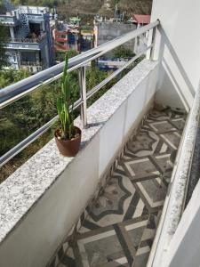 Balcone o terrazza di Kathmandu Airport View Hotel And Lodge