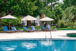 The swimming pool at or close to Inya Lake Hotel Yangon