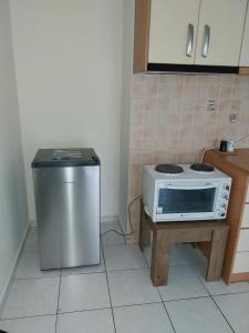 Kuchyň nebo kuchyňský kout v ubytování Nav Apart, Salamina + 31 fotografií