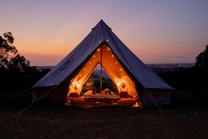 Příroda nedaleko luxury tent + 5 fotografií