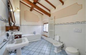 Łazienka w obiekcie Villa Pieve, Lucignano
