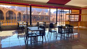 Restoran või mõni muu söögikoht majutusasutuses Youssef camp Wadi Rum