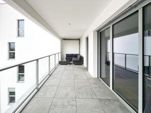 Χώρος καθιστικού στο L'Acacia - Moderne avec grand balcon +8 φωτογραφίες