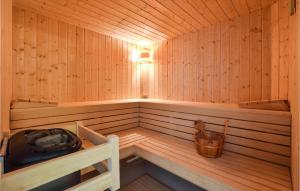 Fotografia z galérie ubytovania Stunning Home In Makarska With Sauna v destinácii Makarska