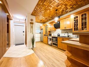 Kuchnia lub aneks kuchenny w obiekcie Apartament Deluxe