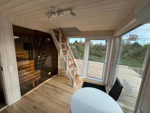 Balkón nebo terasa v ubytování Kadaksalu with sauna hinnas