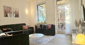 Posezení v ubytování 122qm-Apartment - 4 Zimmer I Zentral I Küche I Balkon I Parken I WLAN