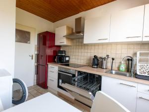 Η κουζίνα ή μικρή κουζίνα στο Bookandstay24 Rossdorf bei Darmstadt, Frankfurt, Rhein Main Gebiet