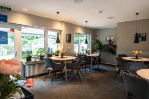 Gallery image of LiRo Hotel-Pension Haus Andrea in Niederkrüchten